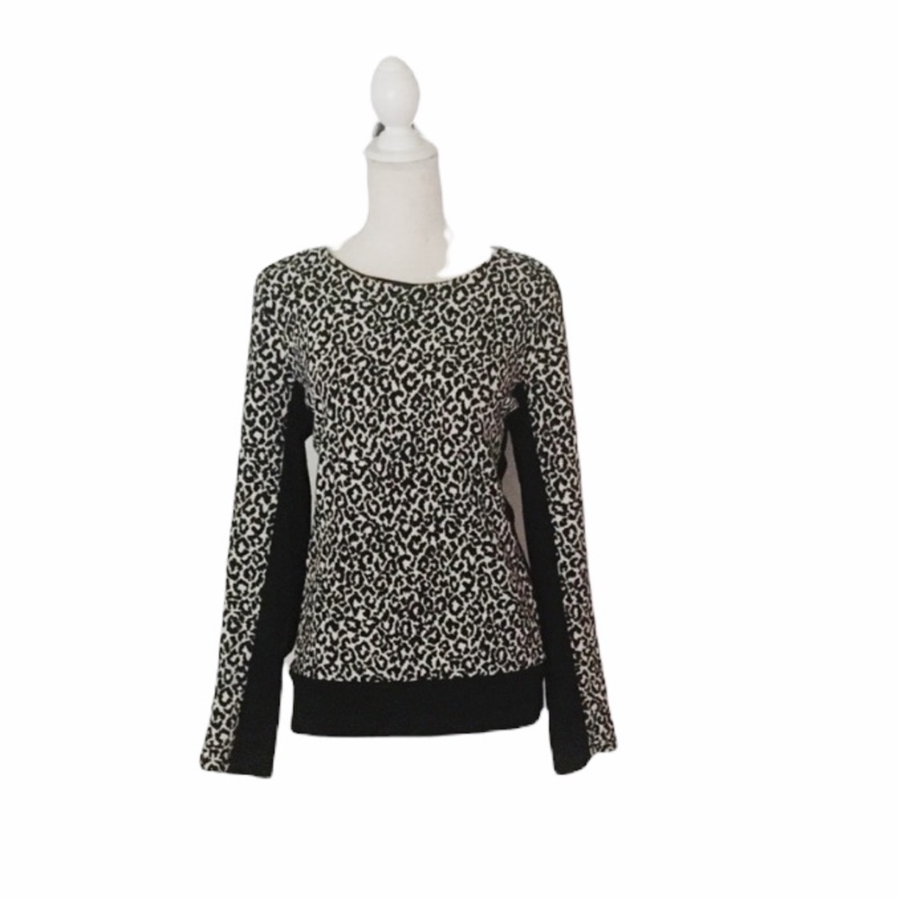 Ann Taylor Black White Long Sleeve Top Size Large